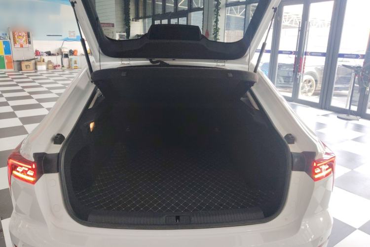 Used Bestune B70 2022 Third Generation 1.5T Automatic Enjoyment Version
