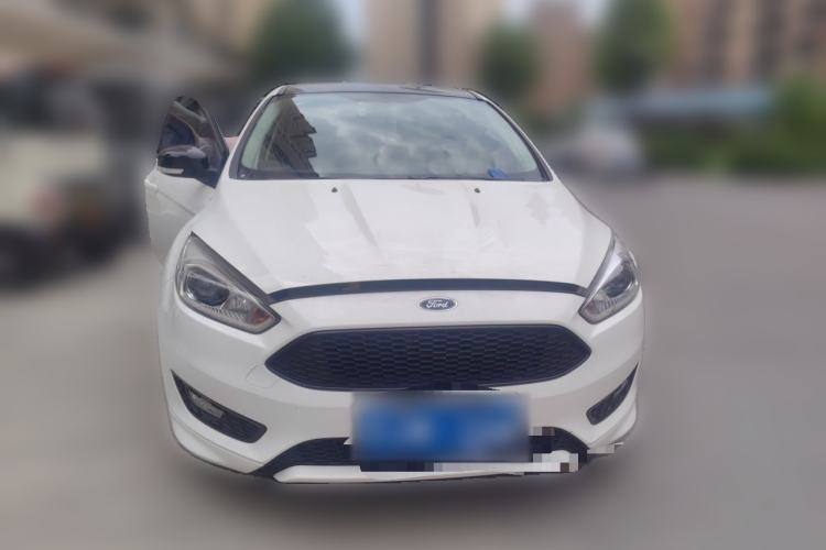 Used Ford Focus 2017 1.5T CTCC White and Black Limited Edition
