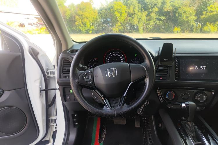 Used Honda Vezel 2020 1.5L CVT Pioneer Edition
