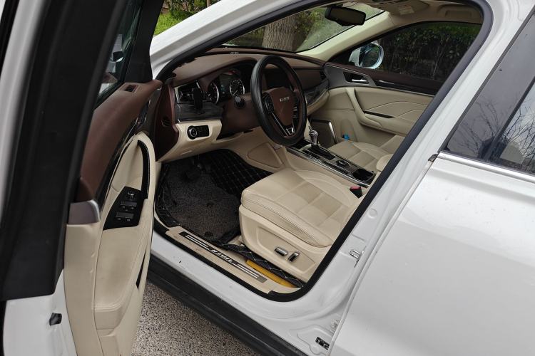 Used Haval H7 2016 Blue-Label H7 2.0T Automatic Luxury Model