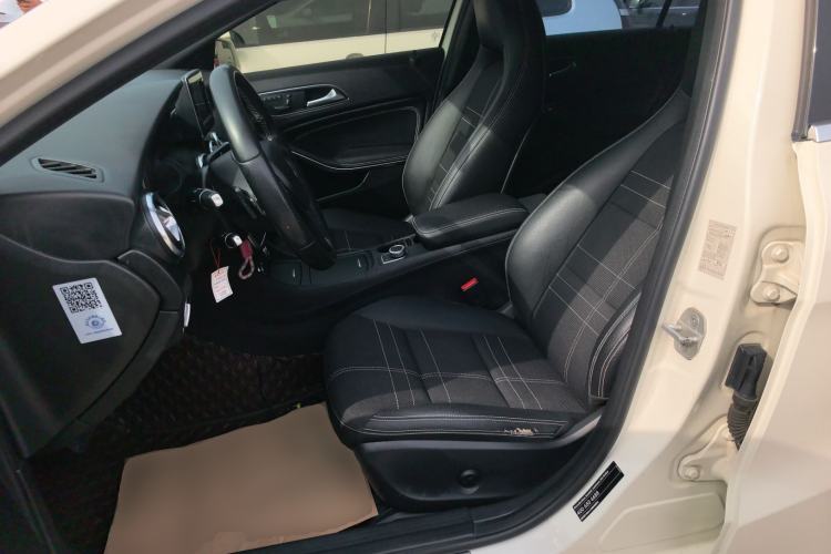 Used Mercedes-Benz A-Class 2015 A 200 Fashion Model Left Front Seat