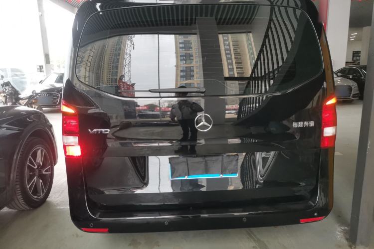 Used Mercedes-Benz Vito 2018 2.0T Business Version China VI Emission Standard Rear