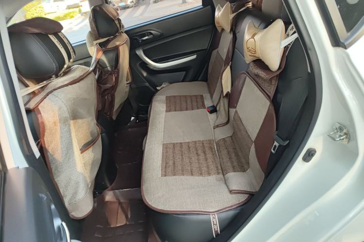 Used CHANGAN CS35 2016 1.6L Manual Luxury Model China V Standard