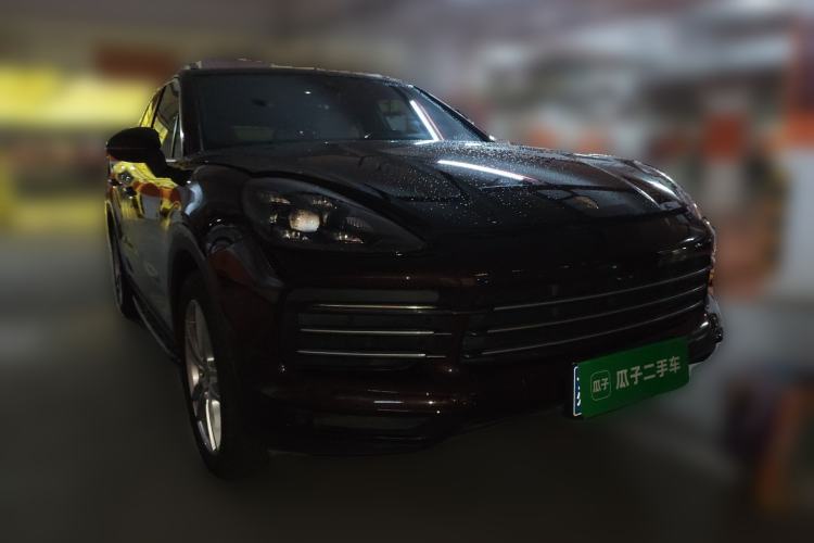 Used Porsche Cayenne 2018 Cayenne 3.0T Front Right 45 Deg