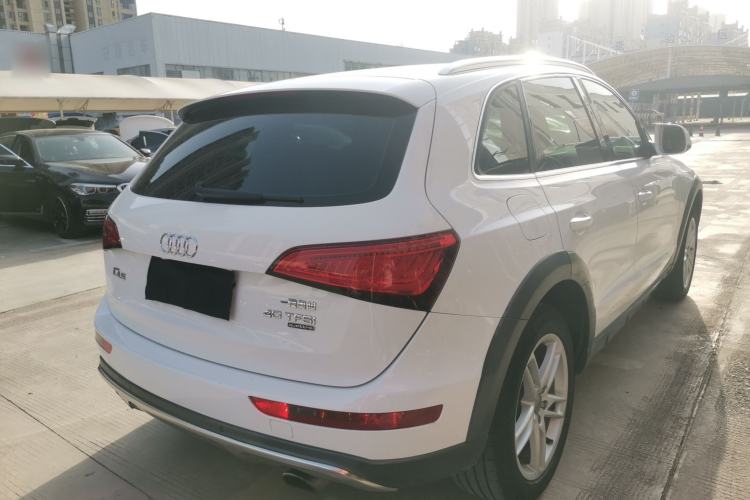 Used Audi Q5 2017 Plus 40 TFSI Technology Model