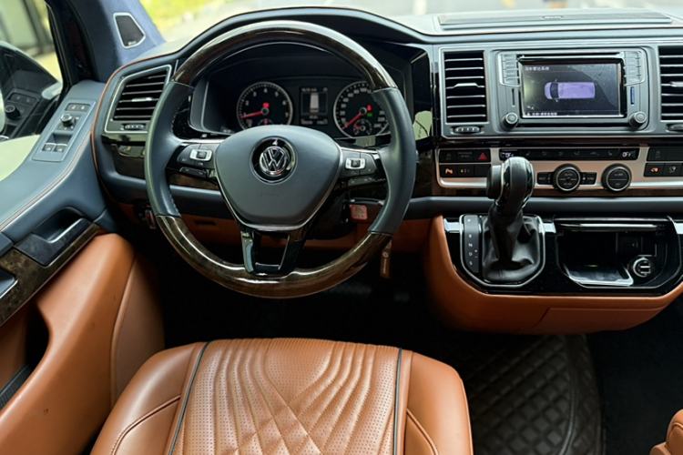 Used Volkswagen Multivan 2019 2.0 TSI 4x4 Prestige Edition 7-Seater
