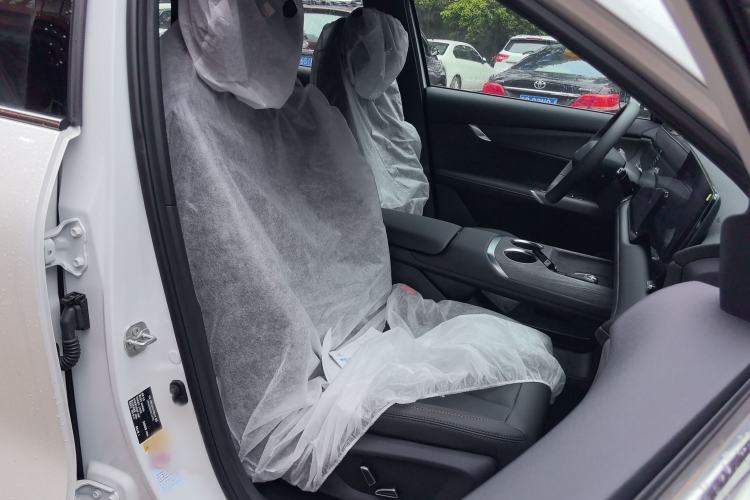 Used CHANGAN CS75 PLUS 2025 Model, 4th Generation 1.5T New Blue Whale Smart Excellence Version