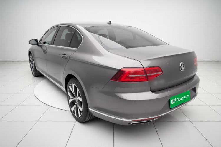 Used Volkswagen Magotan 2018 330TSI DSG Luxury Model