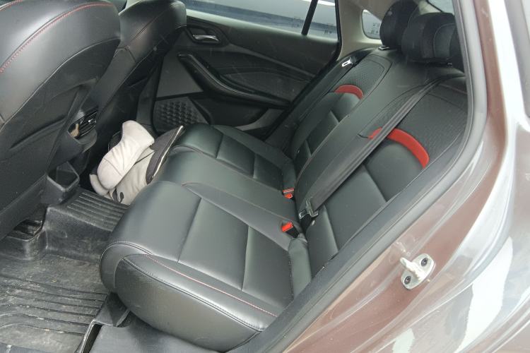 Used MG 5 2022 180 DVVT CVT Youth Luxury Edition
