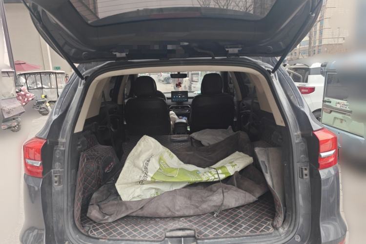 Used BYD Song 2020 Classic Edition 1.5T Automatic Elite Model Trunk