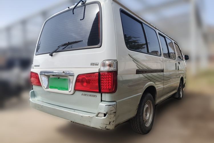 Used Jinbei Hiace 2011 2.2L 5th Generation Power King Deluxe Version 4G22D4B