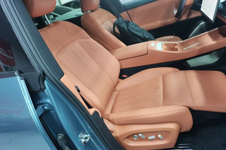 Used ONVO L60 2024 60 kWh Rear-Drive Version