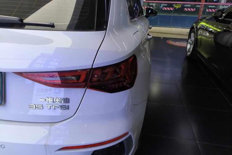 Used Audi A3 2022 Sportback 35 TFSI Fashionable Sports Model
