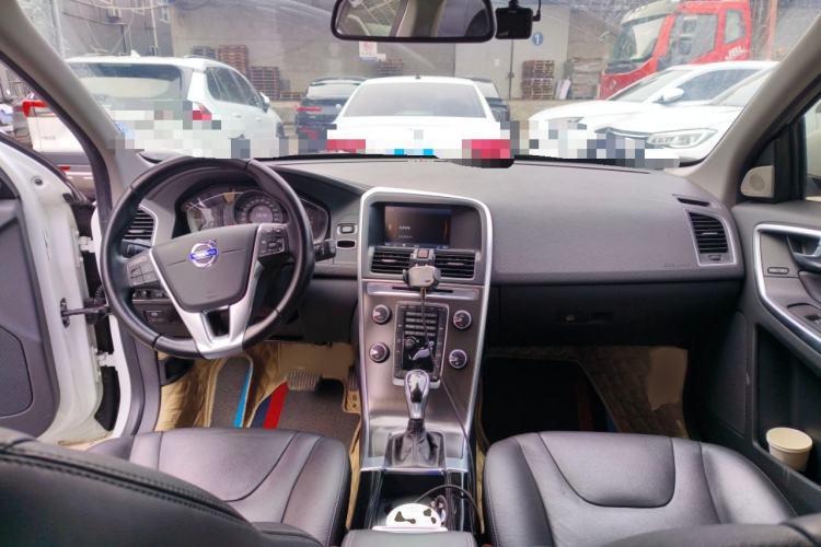 Used Volvo XC60 2014 Facelift T5 Zhiyi Edition
