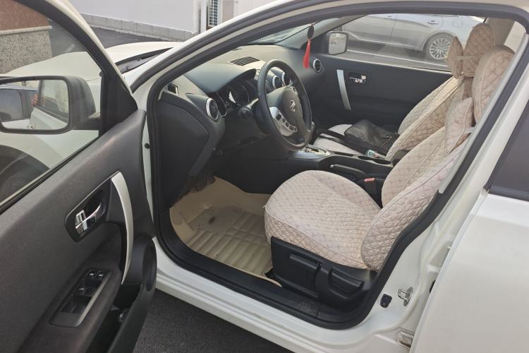 Used Nissan Qashqai 2012 2.0 XL Fire CVT 2WD Driver Seat