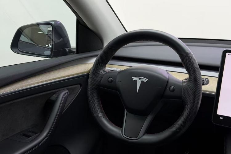 Used Tesla Model Y 2022 Revised Version Long-Range All-Wheel Drive