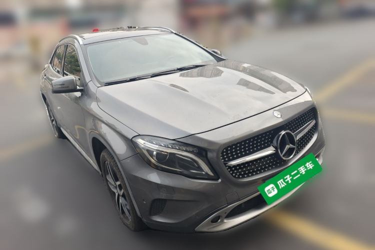 Used Mercedes-Benz GLA 2016 GLA 200 Sport Edition Front Right 45 Deg