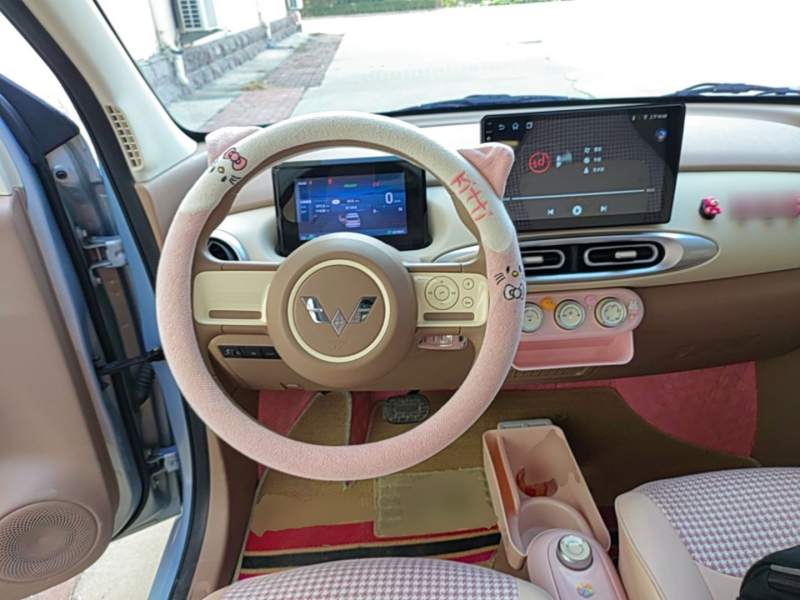 Used Wuling Hongguang MINIEV 2025 Four-Door Version Advanced Edition — 10