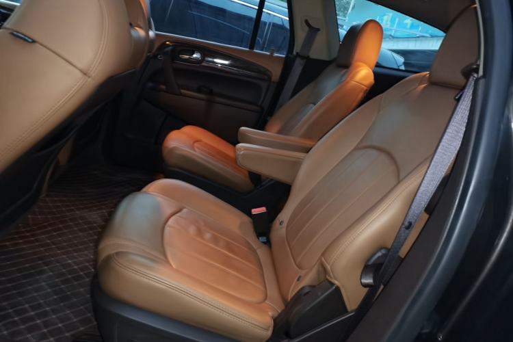 Used Buick Enclave 2014 3.6L Two-Wheel Drive Elite Comfort Version
