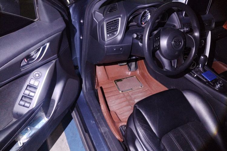 Used Mazda CX-4 2016 2.0L Automatic 2WD Blue Sky Dynamic Edition Driver Seat