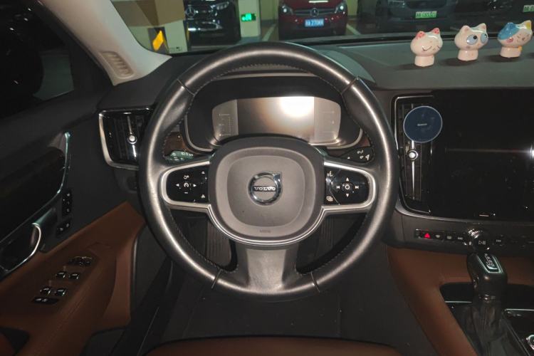 Used Volvo S90 2017 T4 Zhiyuan Edition