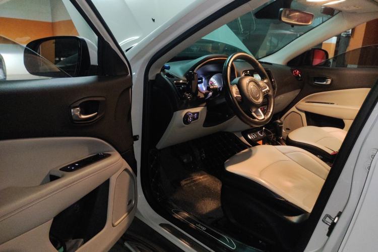 Used Jeep Compass 2017 200T Automatic Prestige Edition
