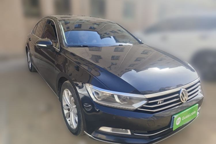 Used Volkswagen Magotan 2019 330TSI DSG Luxury Version China VI Standard Front Right 45 Deg
