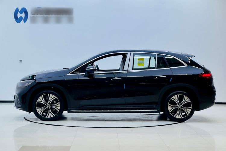 Used Mercedes-Benz EQE SUV 2024 500 4MATIC Pioneer Edition Exterior 2