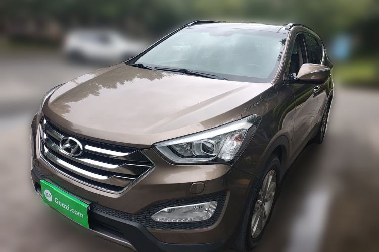 Used Hyundai Santa Fe 2013 2.4L Automatic 4x4 Prestige Edition