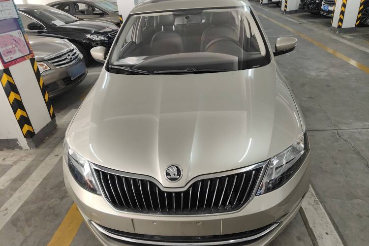 Used Skoda Rapid 2019 1.5L Automatic Comfort Edition China VI Standard