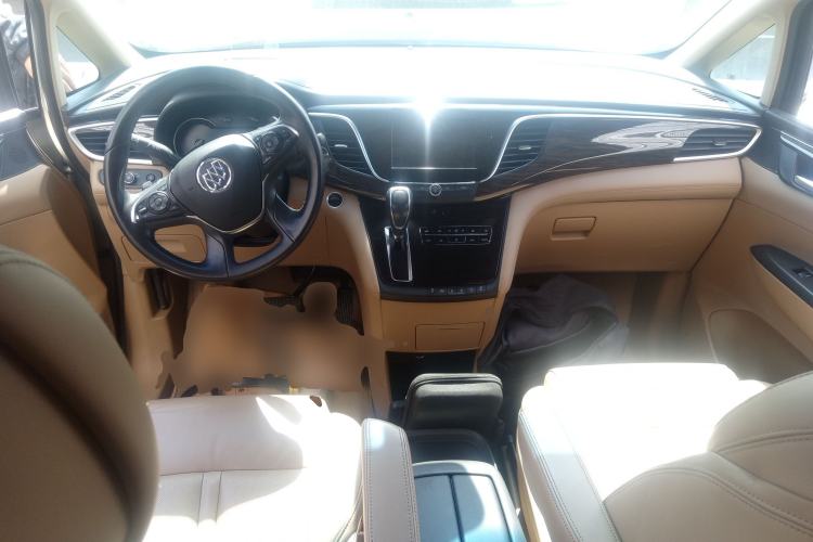 Used Buick GL8 2018 ES 28T Flagship Model China VI Standard