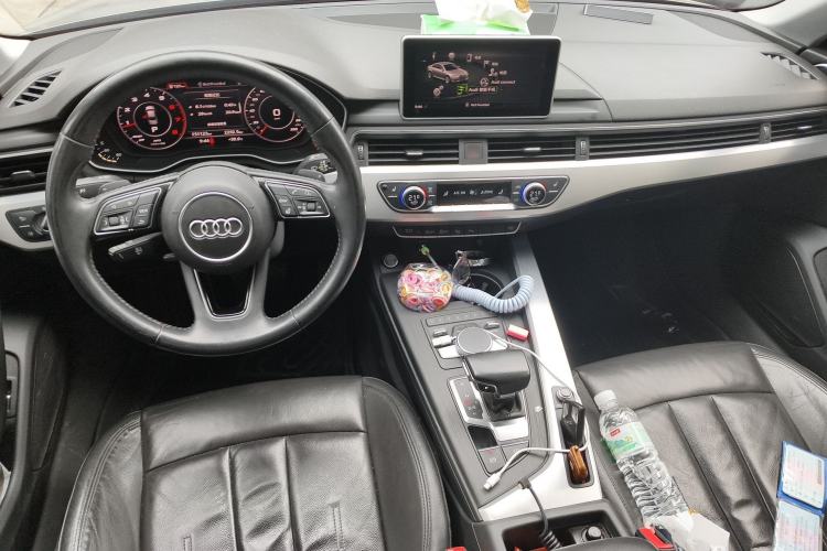 Used Audi A4L 2019 40 TFSI Fashion Edition China VI Emission Standard