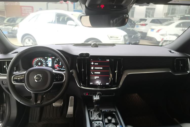 Used Volvo S60 2020 T4 Zhiyuan Sport Edition