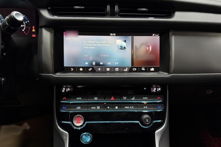 Used Jaguar XFL 2018 XFL 2.0T 250 PS Premium Edition