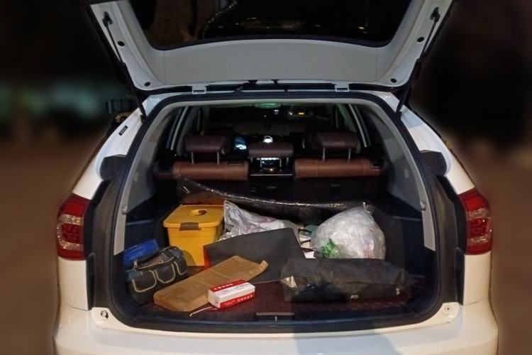 Used BYD Tang New Energy 2015 2.0T Four-Wheel-Drive Flagship Model
