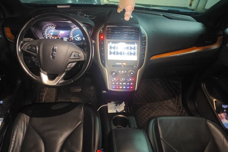 Used Lincoln MKC 2017 2.0T Four-Wheel Drive Prestige Edition
