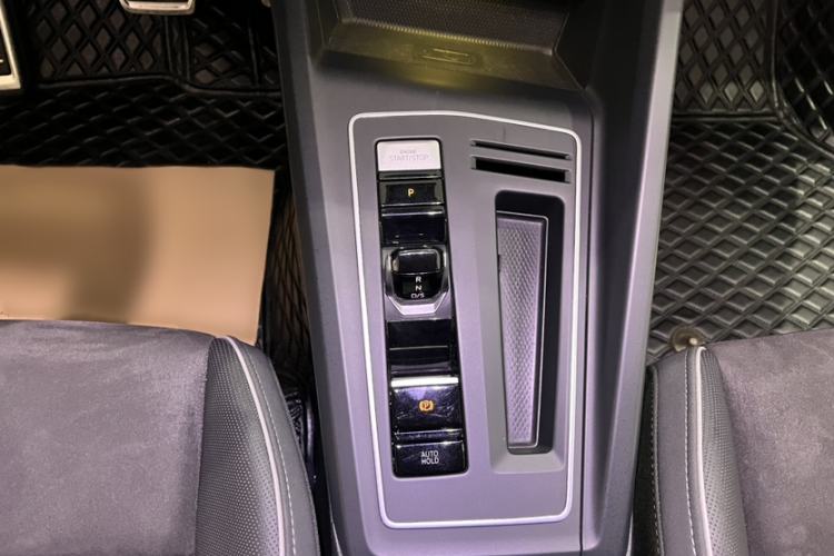 Used Volkswagen Golf 2023 280TSI DSG R-Line Lite
