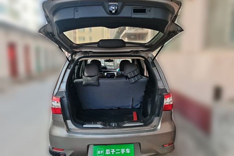 Used Nissan Livina 2015 1.6XE CVT Comfort Edition
