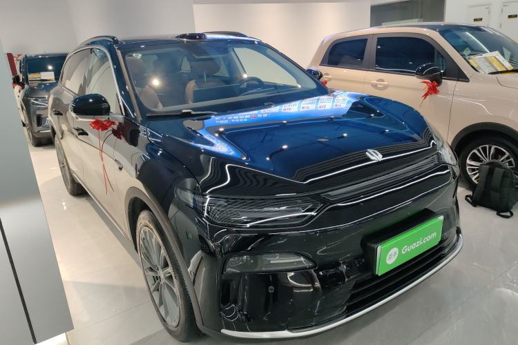 Used Leapmotor C11 2026 Range-Extended 300 LiDAR Prestige Edition Front Right 45 Deg