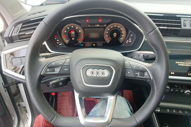 Used Audi Q3 2023 35 TFSI Fashion Dynamic Model (1.4T)