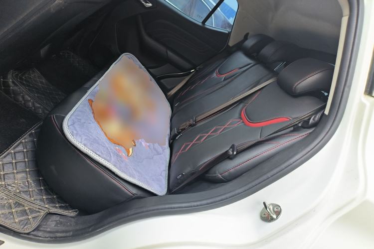 Used Soueast DX3 2018 1.5T CVT Luxury Model Left Rear Seat