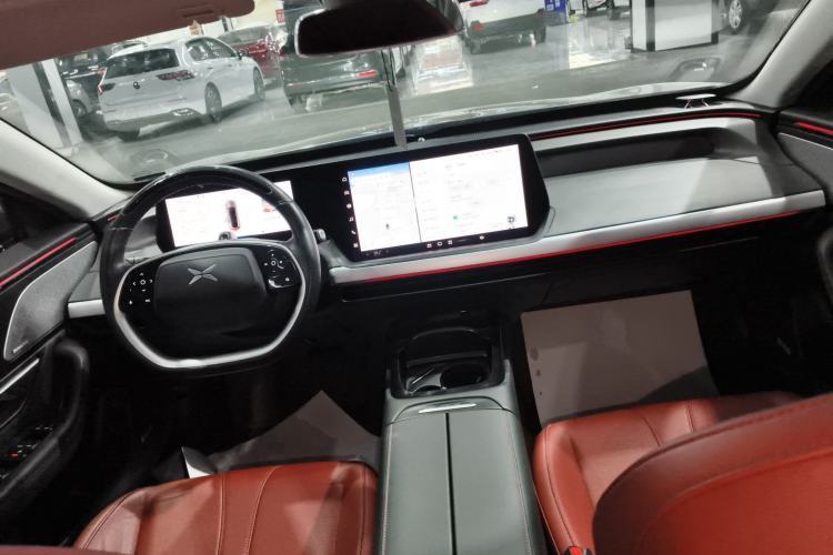 Used XPeng P7 2021 670G Center Console