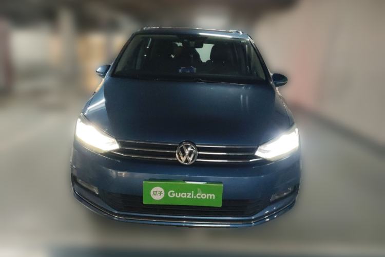 Used Volkswagen Touran 2016 Volkswagen Touran L 280TSI DSG Luxury Edition Front