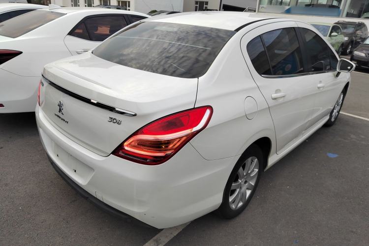 Used Peugeot 308 2014 Enjoy Edition Classic 1.6L Automatic Premium Model
