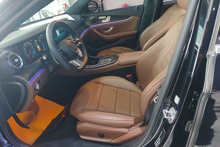 Used Mercedes-Benz E-Class 2023 Restyled E 300 L Sporty and Stylish Edition Left Front Seat