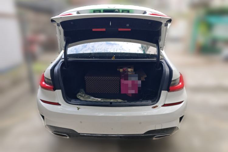 Used BMW 3 Series 2020 320Li M Sport Package Trunk