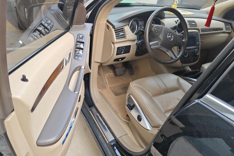 Used Mercedes-Benz R-Class 2011 R 350 L 4MATIC Driver Seat