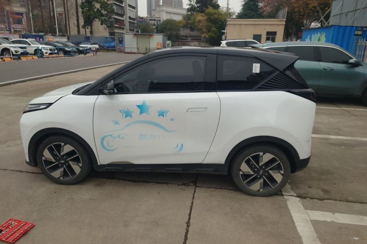 Used Chery New Energy Boundless Pro 2022 301km LingShou Edition NMC Lithium-ion
