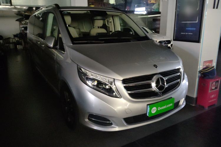 Used Mercedes-Benz V-Class 2016 V 260 L Prestige Extended Edition