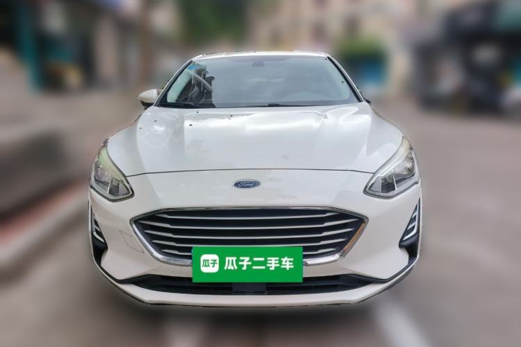 Used Ford Focus 2019 Sedan 1.5L Manual FENGYUE Model China V Emission Standard